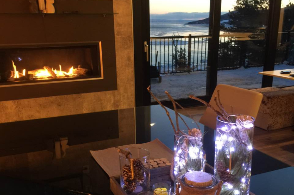  Villa Expérience -Villa St-Laurent spa, billard et foyer