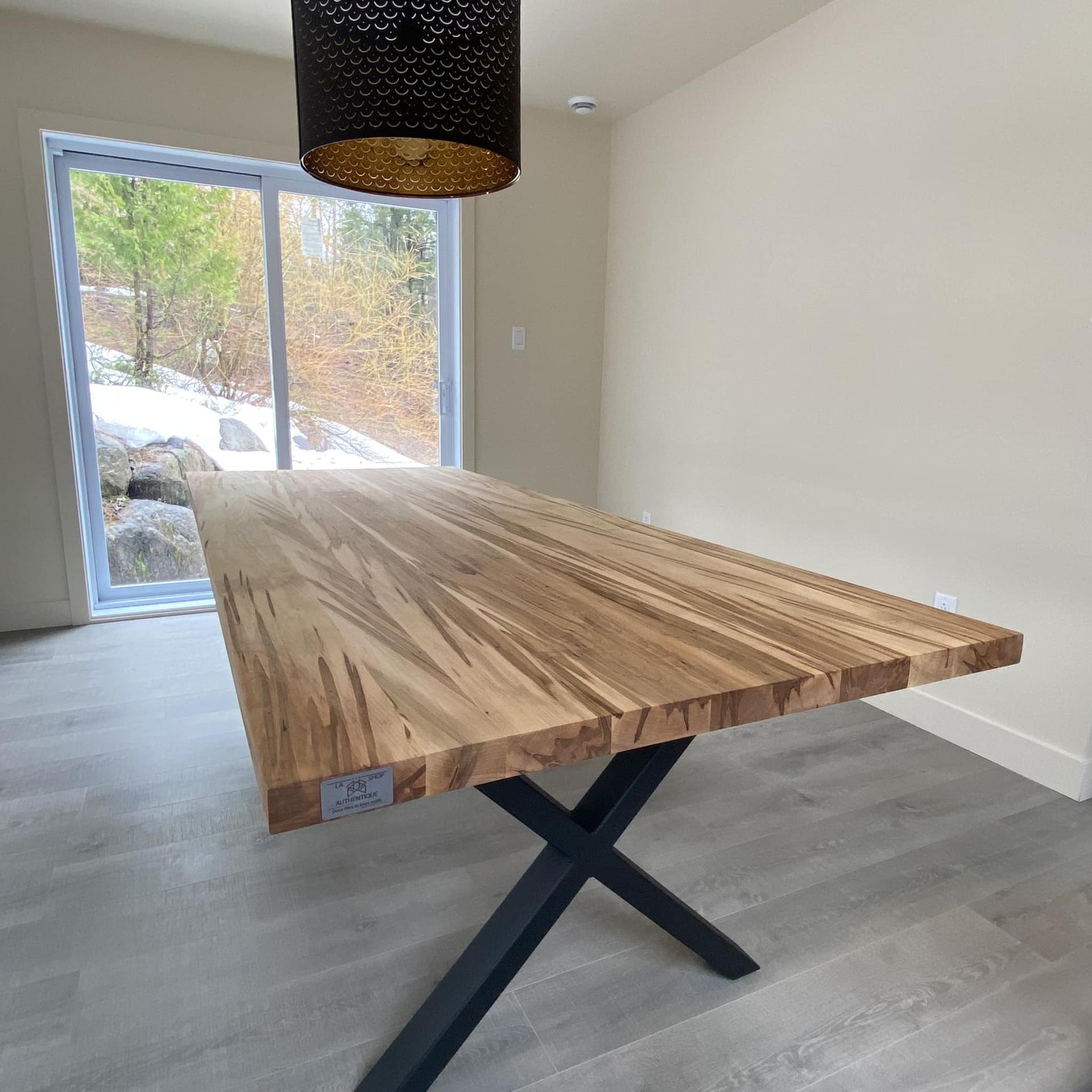 La Shop Authentique : bureau ergonomique d’une valeur de 2 000 $