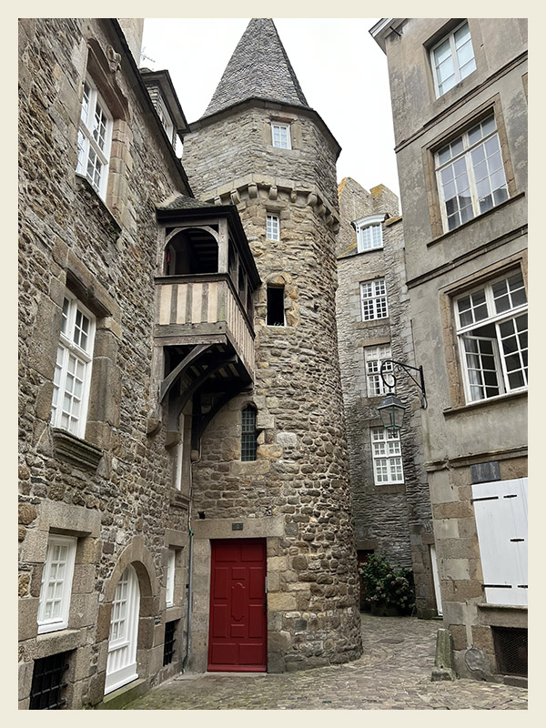 Quel Beau Voyage